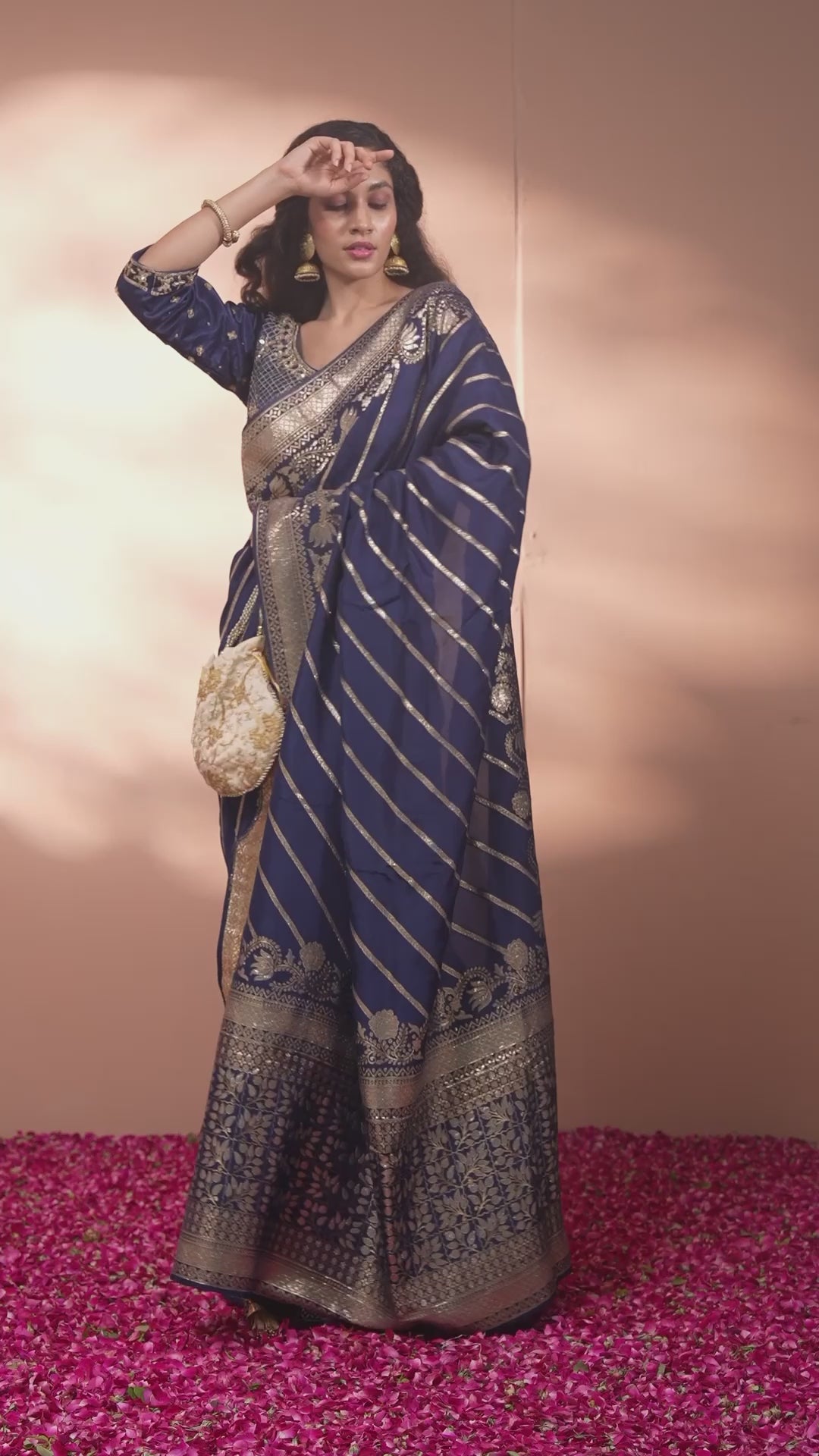 Dark navy blue silk handloom banarasi saree – GoCoop